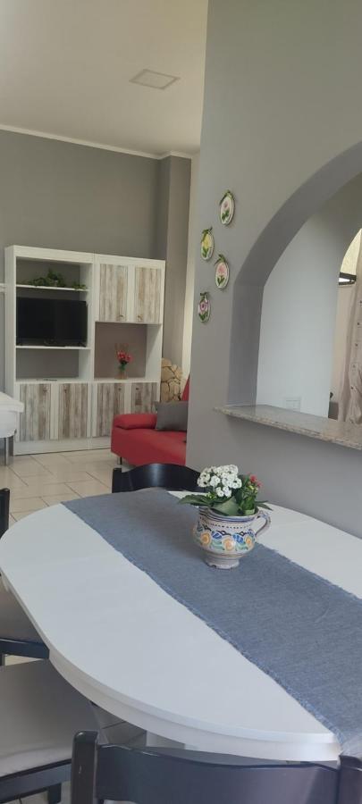 Estia Holidays Apartments - Taormina Eksteriør billede